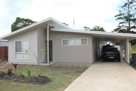 11 Saltwater Cres, Corindi Beach, NSW 2456