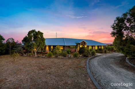 Property photo of 23 Daruma Way Batesford VIC 3213