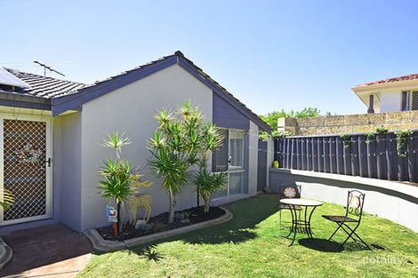 Property photo of 15 Glenmont Gardens Ballajura WA 6066