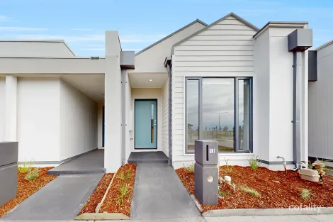 13 Sustain St, Mambourin, VIC 3024