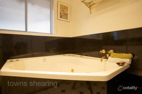Property photo of 29 Bronzewing Avenue Newnham TAS 7248