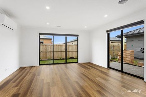 Property photo of 23 Cabane Circuit Mount Duneed VIC 3217