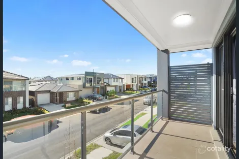 Property photo of 17 Nammoona Road Colebee NSW 2761