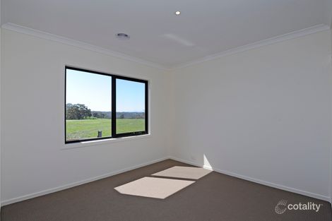 Property photo of 31 Zara Close Bundoora VIC 3083