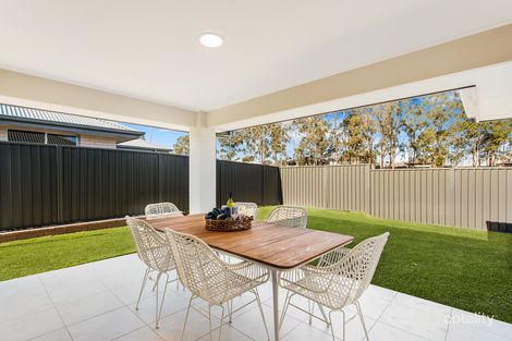 Property photo of 2 Nectarine Crescent Cobbitty NSW 2570