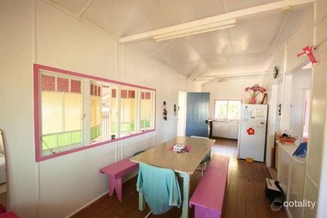 Property photo of 7 Crichton Street Sarina Beach QLD 4737