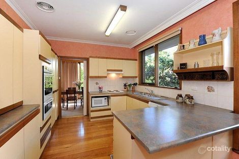 Property photo of 37 Gwingana Crescent Glen Waverley VIC 3150