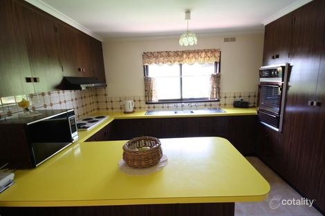 Property photo of 28 Errett Street Horsham VIC 3400