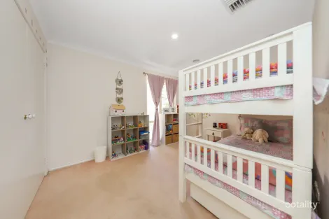 Property photo of 5 Jillabenan Close Tumut NSW 2720