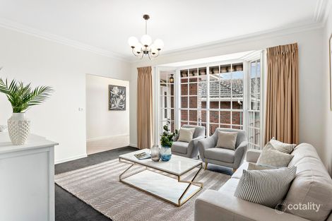 Property photo of 2/15 Lithgow Street Glen Iris VIC 3146