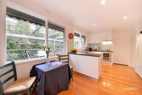 Property photo of 15 St Johns Wood Road Mount Waverley VIC 3149