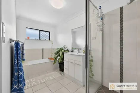 Property photo of 17 Parklands Drive Mount Louisa QLD 4814