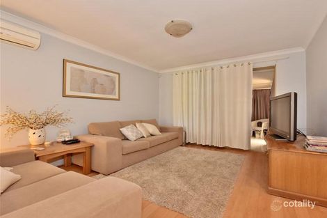 7a Reeves Pl, Swan View, WA 6056