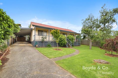 8 Russell St, Drouin, VIC 3818