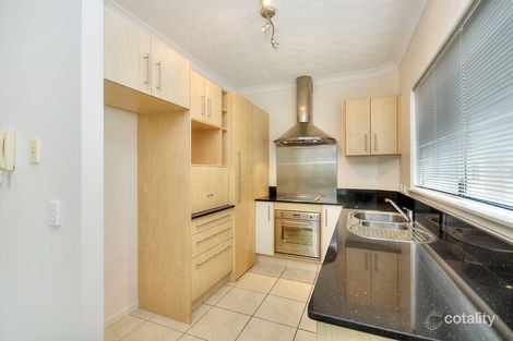 Property photo of 4/22 Back Street Biggera Waters QLD 4216