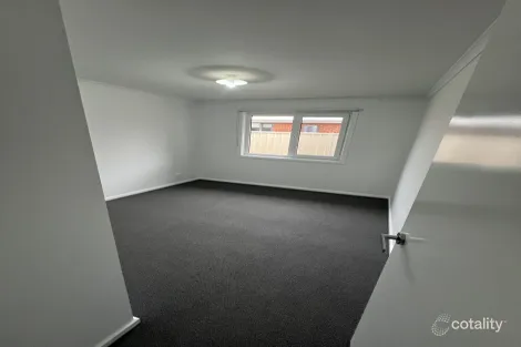 Property photo of 20 Newbery Chase Yea VIC 3717
