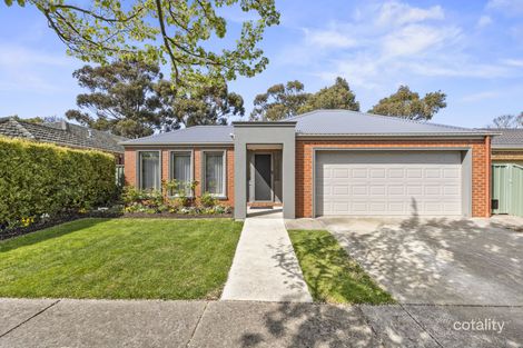 10 Parbury Ave, Lake Gardens, VIC 3355