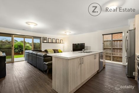 Property photo of 14 Bimberry Circuit Clyde VIC 3978