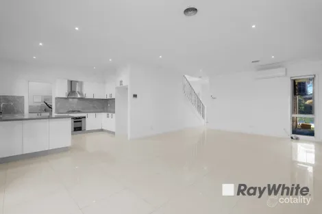 Property photo of 5/5 Tarella Street Hampton Park VIC 3976
