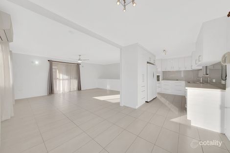 Property photo of 5 Harrier Avenue New Auckland QLD 4680