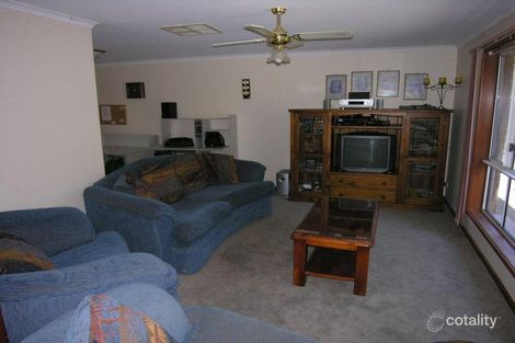 Property photo of 3 William Dyer Drive Williamstown SA 5351