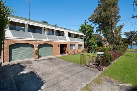 3 Waverley Rd, Mannering Park, NSW 2259