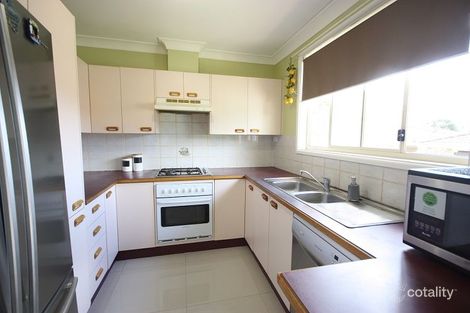 Property photo of 5 Oro Place Glenfield NSW 2167