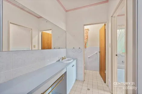 Property photo of 24 Ningana Road Aldinga Beach SA 5173