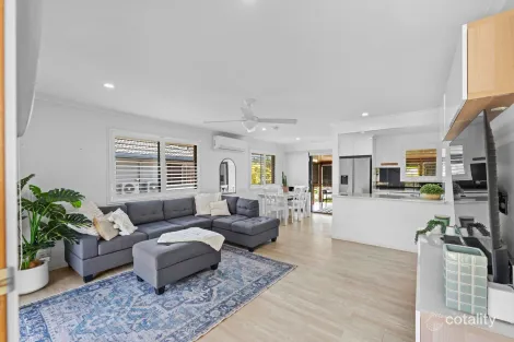 Property photo of 22 Constitution Crescent Alexandra Hills QLD 4161