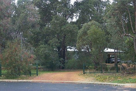 30 Newton St, Mount Helena, WA 6082