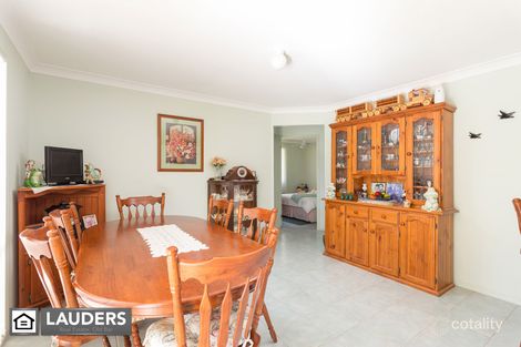 Property photo of 17 Ivy Crescent Old Bar NSW 2430