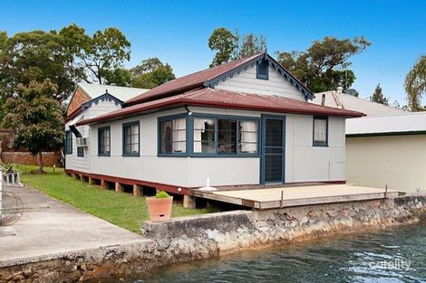21 Waterview St, Woy Woy, NSW 2256