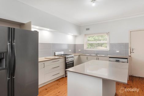 Property photo of 56 Robin Crescent Woy Woy NSW 2256