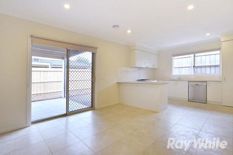 Property photo of 2/19 The Ridge West Knoxfield VIC 3180