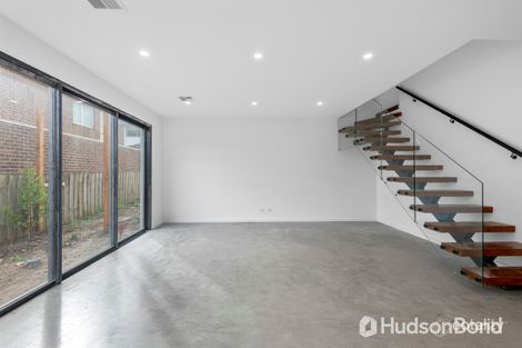 Property photo of 2/2 Carrathool Street Bulleen VIC 3105