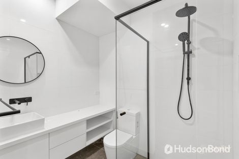 Property photo of 2/2 Carrathool Street Bulleen VIC 3105