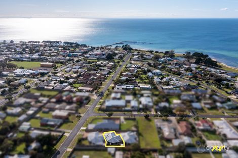 Property photo of 2/35 Dudley Parade St Leonards VIC 3223