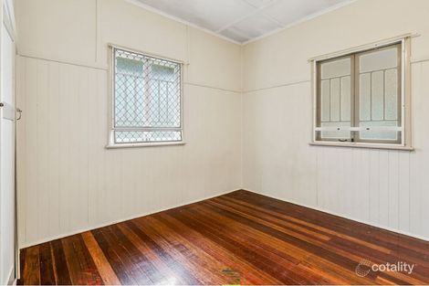 Property photo of 54 King Street Urangan QLD 4655