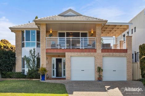 Property photo of 11 Sea Scape Drive Redhead NSW 2290