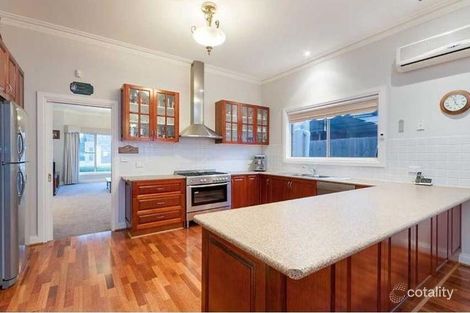 Property photo of 39 Domain Way Taylors Hill VIC 3037
