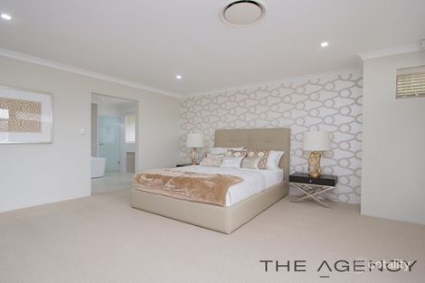 Property photo of 8 Ruskin Way Southern River WA 6110