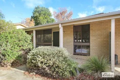 2/283 Weidner Cres, East Albury, NSW 2640