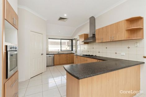 Property photo of 9 Amalfi Crest Yangebup WA 6164