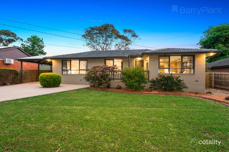 8 Cornhill St, Ferntree Gully, VIC 3156