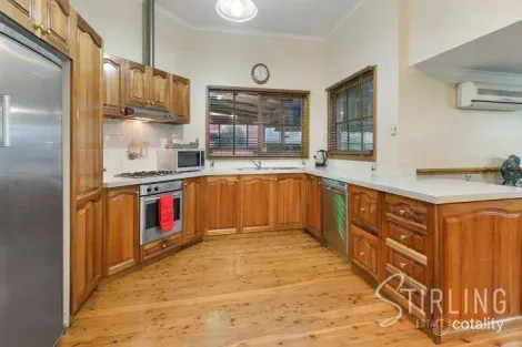 Property photo of 4 Falcon Close Blind Bight VIC 3980