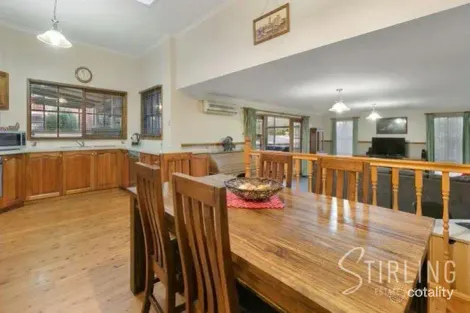 Property photo of 4 Falcon Close Blind Bight VIC 3980
