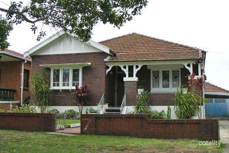 7 Lilac St, Punchbowl, NSW 2196