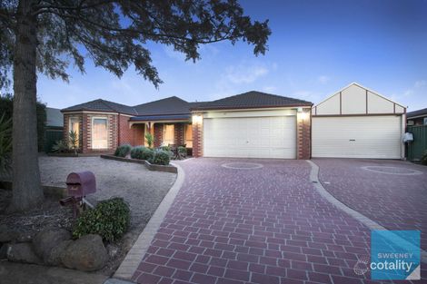 Property photo of 7 Creekbank Place Caroline Springs VIC 3023