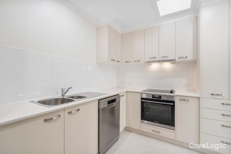 Property photo of 2/37 Government Road Labrador QLD 4215