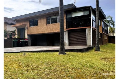 31 Hazel St, Georges Hall, NSW 2198